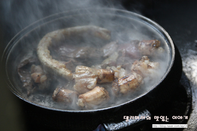 서울에서 곱창 잘하는 집 - 종로 <짚불구이 황소곱창>