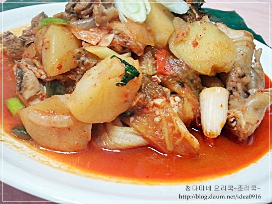 닭 볶음탕의 지존 .. 우거지 닭볶음탕