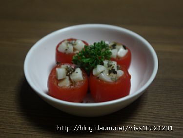 방울토마토로 만든 귀여운 카프리제 샐러드~~