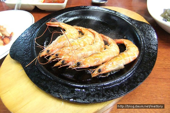 2002횟집 이미지