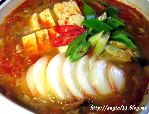 명품김치찌개 이미지