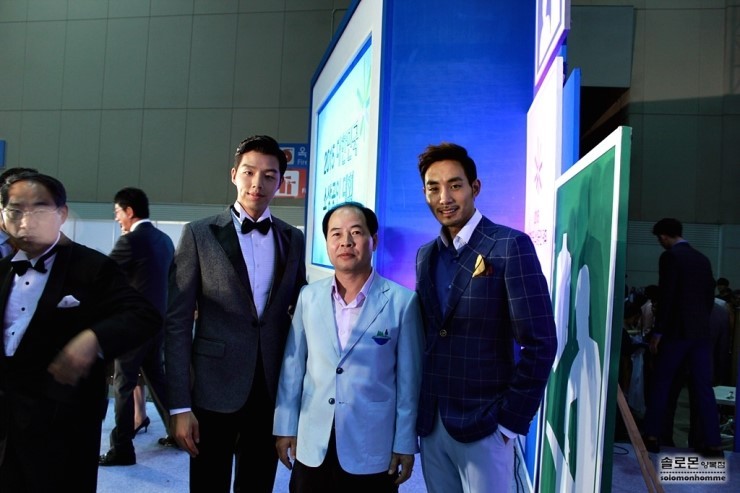 횡성양복점 횡성군양복점 횡성맞춤정장 횡성군맞춤정장 횡성군결혼예복 횡성결혼예복 횡성군맞춤예복 횡성맞춤예복 횡성군예복맞춤 횡성예복맞춤 
