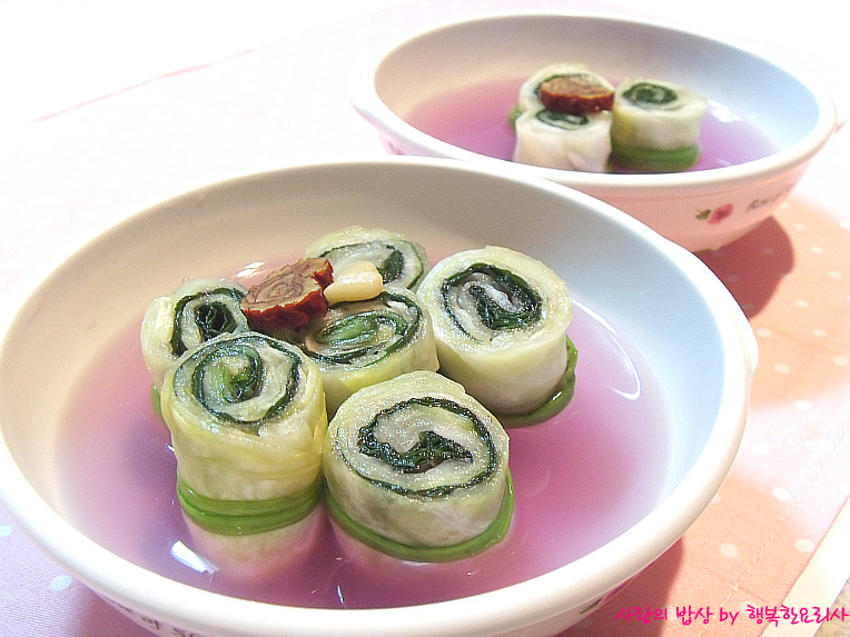 우리집 효자반찬! 시원~하고 아삭함에 반한 양배추깻잎물김치>_<