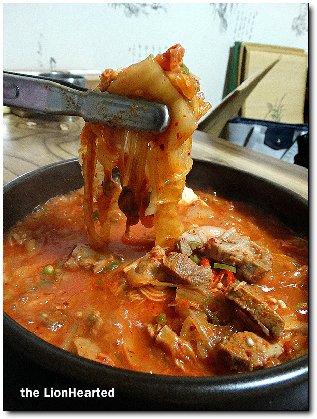 돼지의유혹 이미지