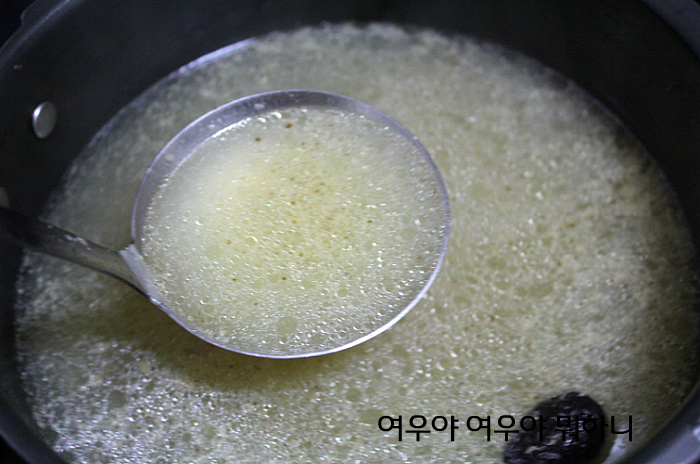 황금백숙 이미지