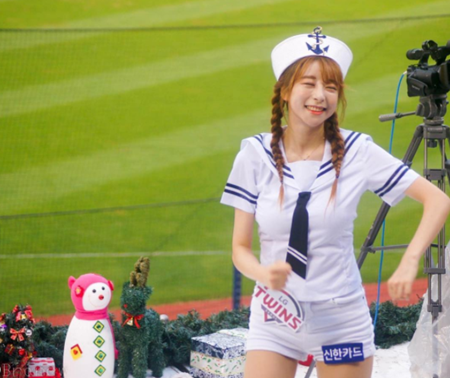 LG 치어리더 최하윤
