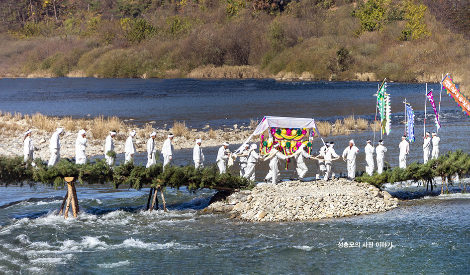 님아 강을 건너지 마오(公無渡河)
