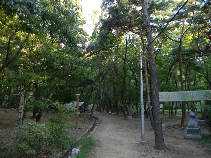 호암산 신선길과 금천구의 오랜 피서지 시흥계곡 (시흥계곡 장승, 서울둘레길5코스)