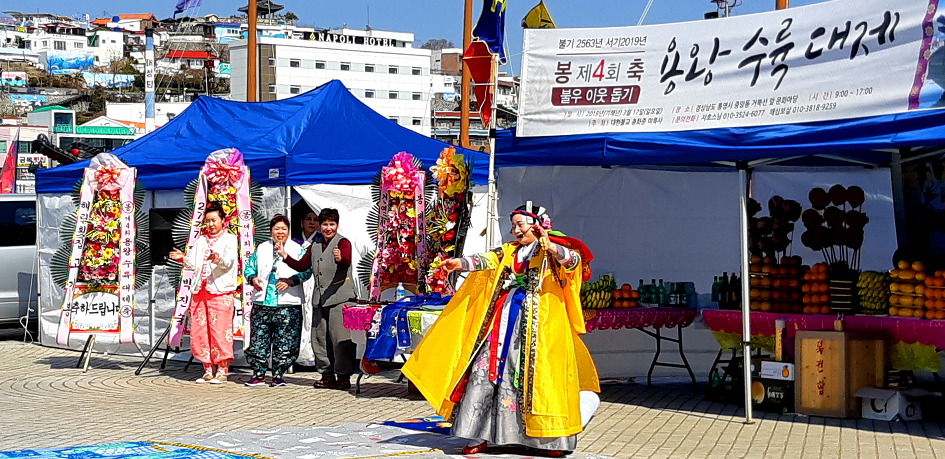 통영의 벽화마을 동피랑을 다녀왔습니다.