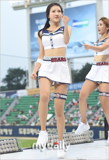 두산 베어스 김다정 치어리더