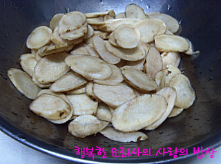 더블클릭을 하시면 이미지를 수정할 수 있습니다
