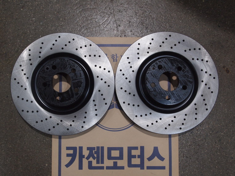 <카젠모터스> SL55 AMG (R230) 프론트 브레이크 디스크 로터 (좌,우) 교환 및 순정 브레이크오일 DOT4 PLUS 순환식 교환 ~~